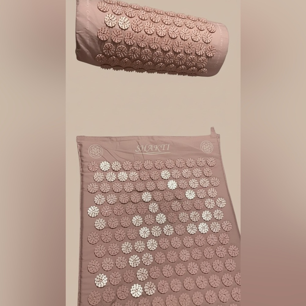 Shakti Rose Acupressure Mat and Pillow Set